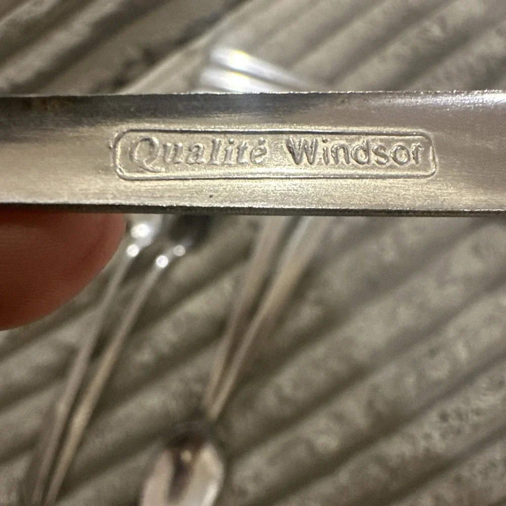 9 Teaspoons‎ Qualite 